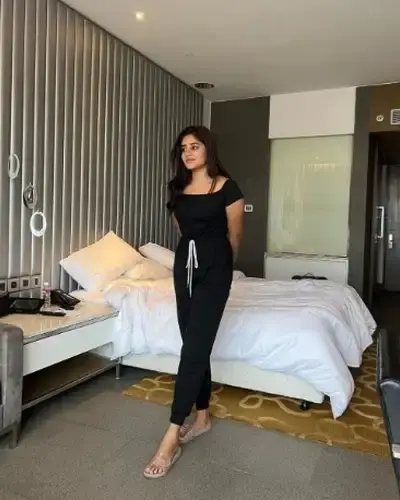 Call Girls Hisar Cash On Delivery